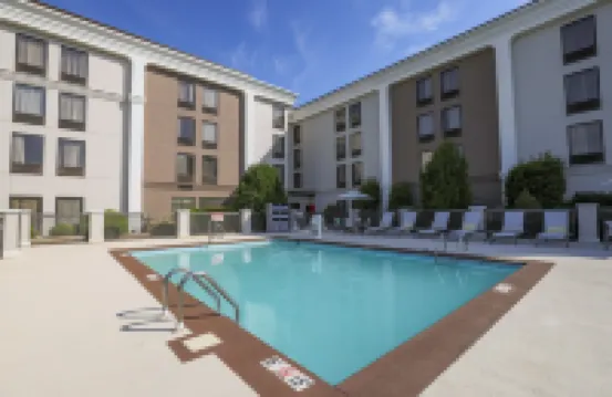 Holiday Inn Express BURLINGTON by IHG