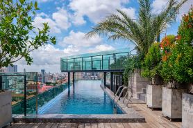 Check Inn Phnom Penh Royal Palace