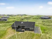 "Yma" - 200m from the Sea