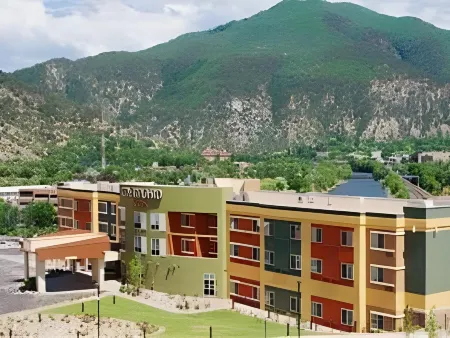 Courtyard Glenwood Springs