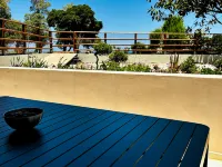 “Lifeguard” Beachfront: Luxury Flat, 30Meters from Sea