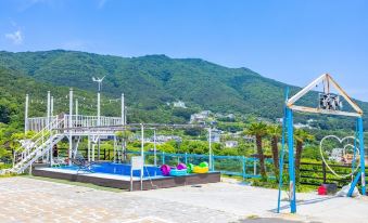 Geoje Island Harakeke Pension (New Swimming Pool Open)