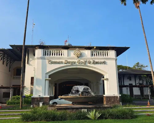 ตามานดายู - สนามกอล์ฟและรีสอร์ท โรงแรมในพรีเกน