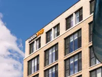YOTELPAD London Stratford Hotels near ستراتفورد