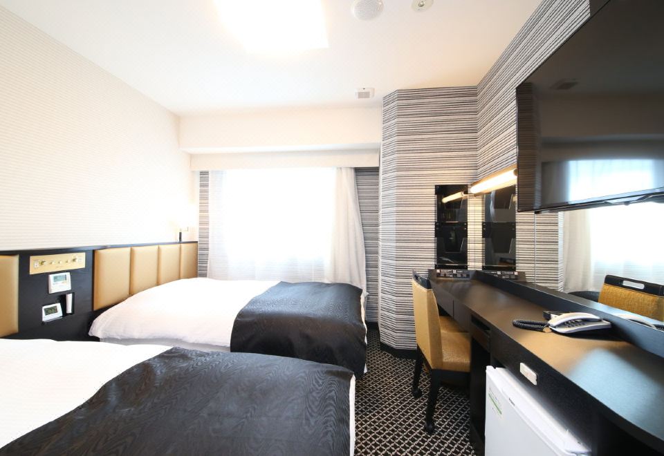 APA 호텔의 깔끔한 객실 내부