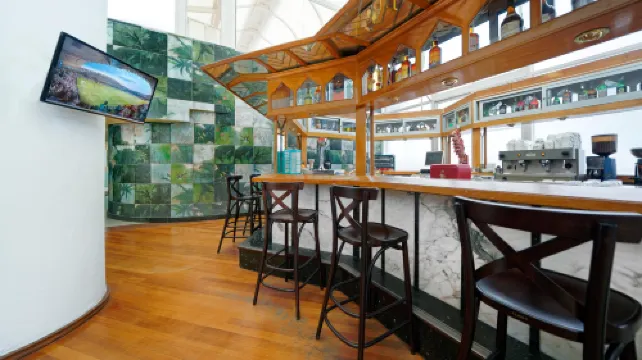 Bull Astoria Ocio y actividades recreativas Photos