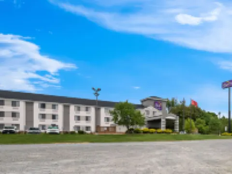 Sleep Inn & Suites Kingsport TriCities Airport Hotels in Sullivan County