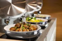 Majestic Arjaan by Rotana - Desayuno