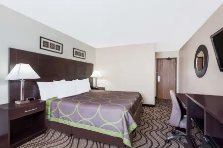 Super 8 by Wyndham Tappahannock VA