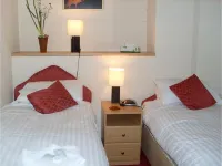 The Red Lion Hotels in Spilsby