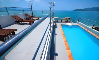 Blue Pearl Hotel