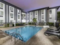 Best Western Medical Center North Inn Suites Near Six Flags Hotels in Bexar County