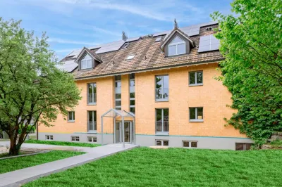 VK - H - Zürich Airport - Luxury - Homestay - Haldenstrasse - Kloten Hotels in der Nähe von Zuschauerterrasse B