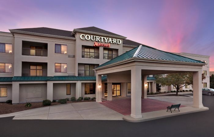 Courtyard Topeka