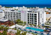 Moxy Miami South Beach Hotels in Miami Beach
