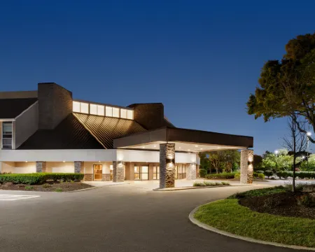 ダブルツリー バイ ヒルトン コロンバス ダブリン ダブリンのホテル