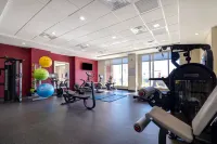 Tru by Hilton Galveston - Gym