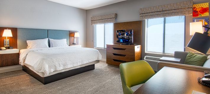 Hampton Inn & Suites Hemet Отели в г. Риверсайд