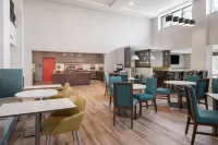Hampton Inn & Suites Fort Myers Beach/Sanibel Gateway - breakfast