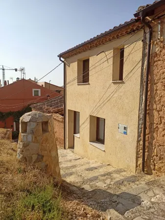 RURAL HOUSE THE VIEWPOINT OF SAN MIGUEL Отели в г. Бурго де Осма