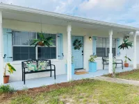 La Casita POOL & GAME ROOM!