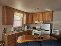 Ledgestone Farms-Quiet Country Apartment