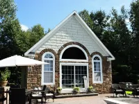 Martin’s Guesthouse Hotels in Hounsfield