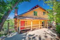 Cozy Moon Cabin