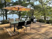 Lake Front Cottage, Private Boat Ramp & Dock, Kayaks, Arcade Games, Ping Pong