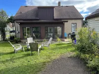 Brick Tudor Vacation Rental House Close To Lake Michigan And Downtown