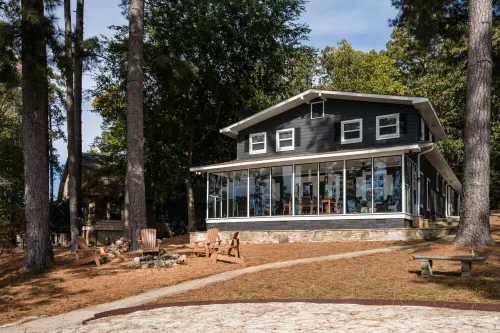 Peaceful paradise on Lake Murray