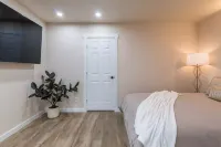 Beautiful place+great location  with large smart TV. トレーダージョーズ周辺のホテル