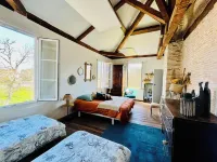 Authentic 19th-century villa 240 M2, private pool, 15 mn from Mimizan.