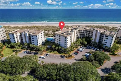 🏄🏻‍♂️NEW! Gorgeous Oceanfront Ground Floor Villa!