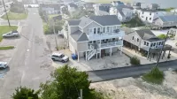 Bayfront Duplex Property of LBI minutes from Hotel LBI, center of the island! Hotels near Long Beach Island
