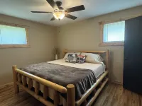 Newly remodeled, fully equipped house close to many LAKES and TRAILS!