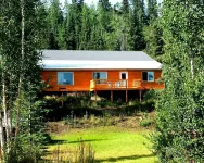Brand New! Lake Front Rental With Mountain Views