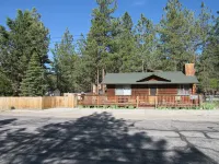 Super Cozy 2 Bedroom 1 Bath With Spa and Deck
