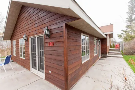 Fantastic House In Grand Marais! Walking Distance To Downtown!