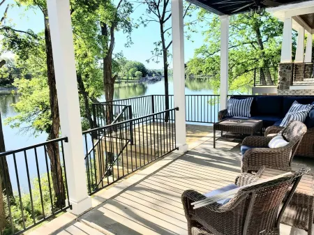 NEW! Tim's Ford Lakefront Home