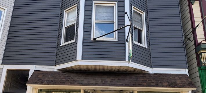 1901 Storefront Studio: King Saatva Bed & Retro Charm Hotels in Jim Thorpe
