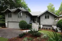 Awesome Beach Home, Private Pool, Lagoon View, Pet friendly, just discounted