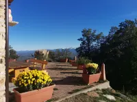 Casa Bella Vista Отели рядом с достопримечательностью «Via Ferrata Bec Valletta»