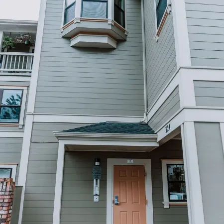 Bay Breeze across from Waterfront