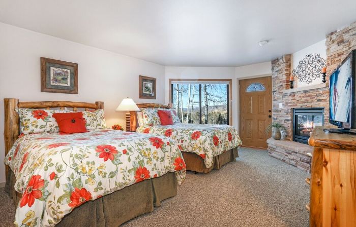 2 Master Suites & Great Location