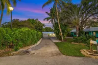New Modern Coastal Home in Heart of Tequesta, FL