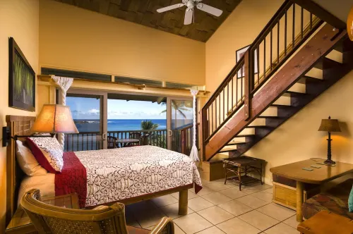 Oceanview #202 at Hana Kai Maui - Lofted Studio Upper Floor, Panoramic View! Hotels in Hana