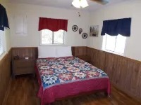 Caddo River Crossing - The Barn Cabin - Has access to the Caddo River Các khách sạn ở Caddo Gap