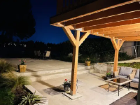 Elite Homes Water front Suit