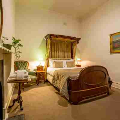 American Hotel Creswick Rooms
